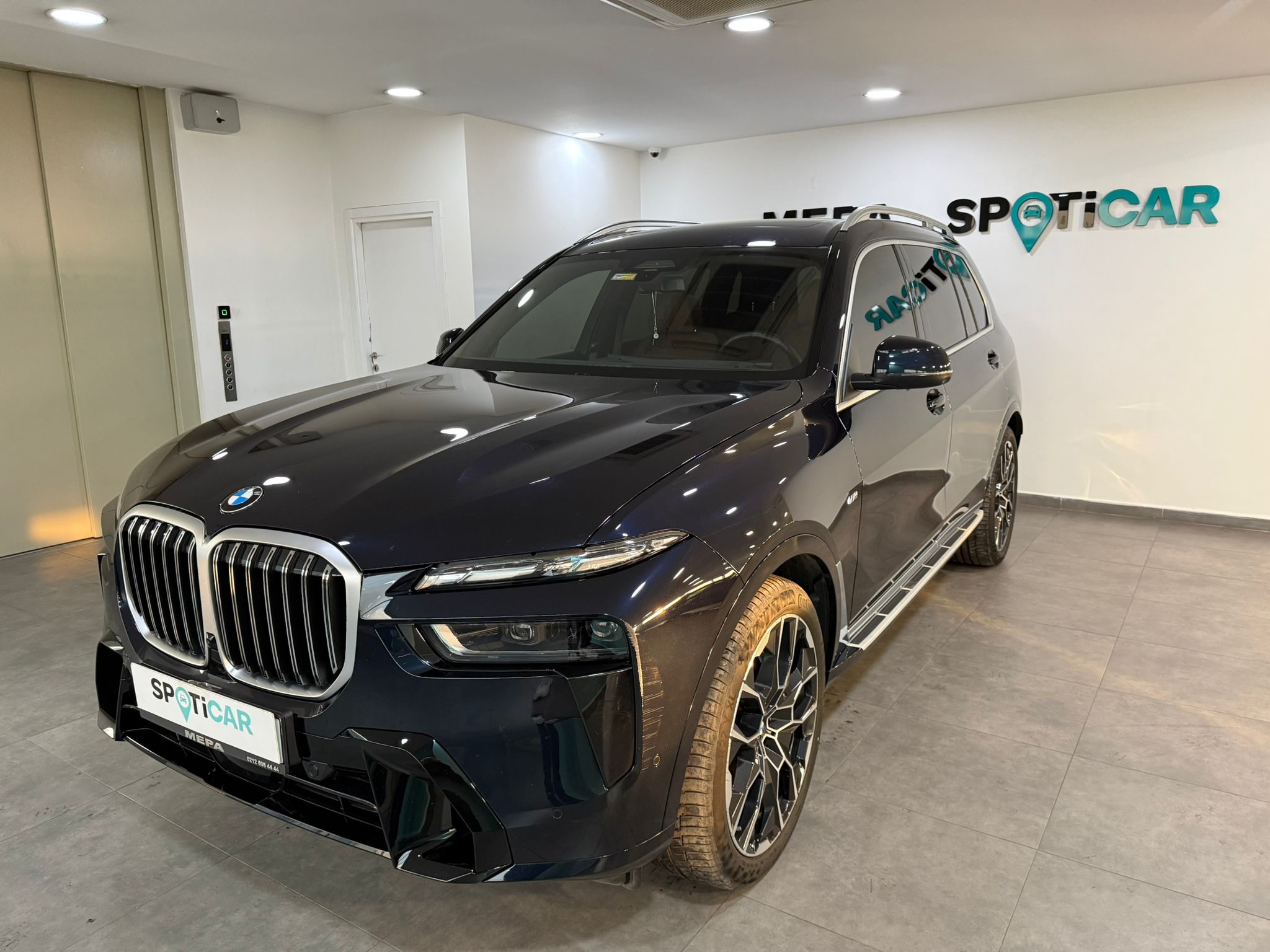 MEPA 2.EL 2023 BMW X7 XDRIVE40D 3.0 (340) M + ARKA AKS EXCELLENCE 14 BİN KM
