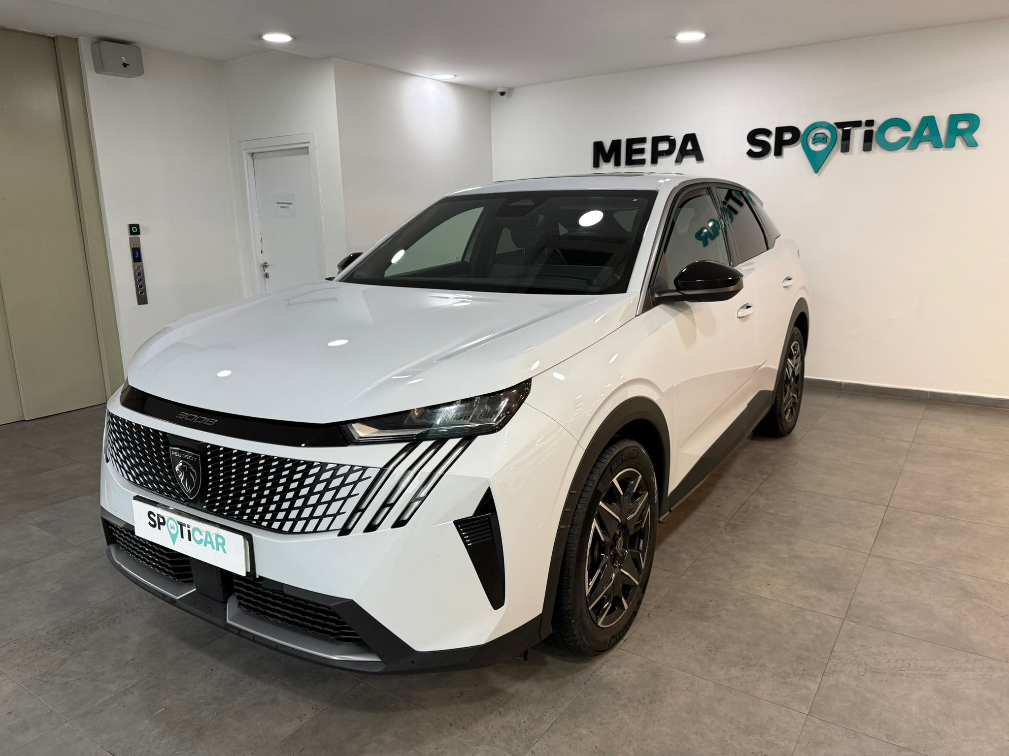 MEPA 2. EL 2025 3008 1.2 HYBRID 145 HP EDCS6 ALLURE 19 BİN KM