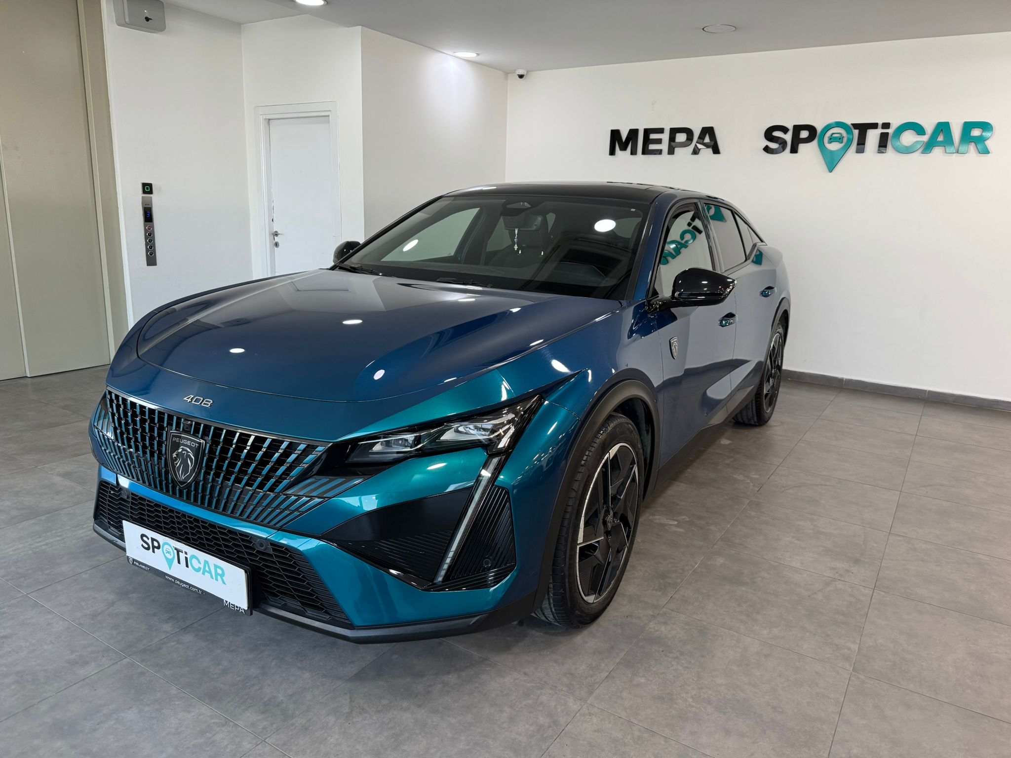 MEPA 2. EL 2025 408 1.2 PURETECH 130 HP EAT8 GT 22 BİN KM