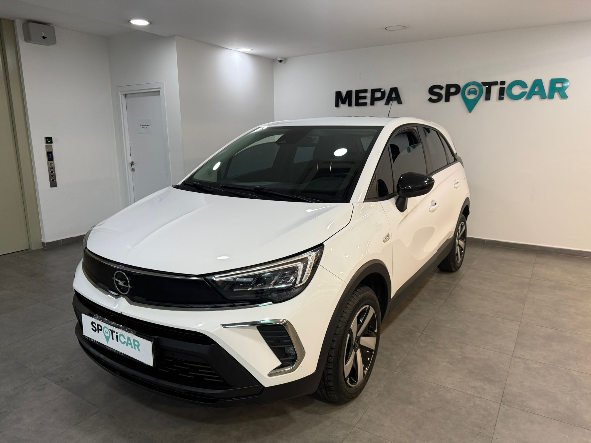 MEPA 2. EL 2023 CROSSLAND 1.2 130 HP AT6 ESSENTIAL 75 BİN KM