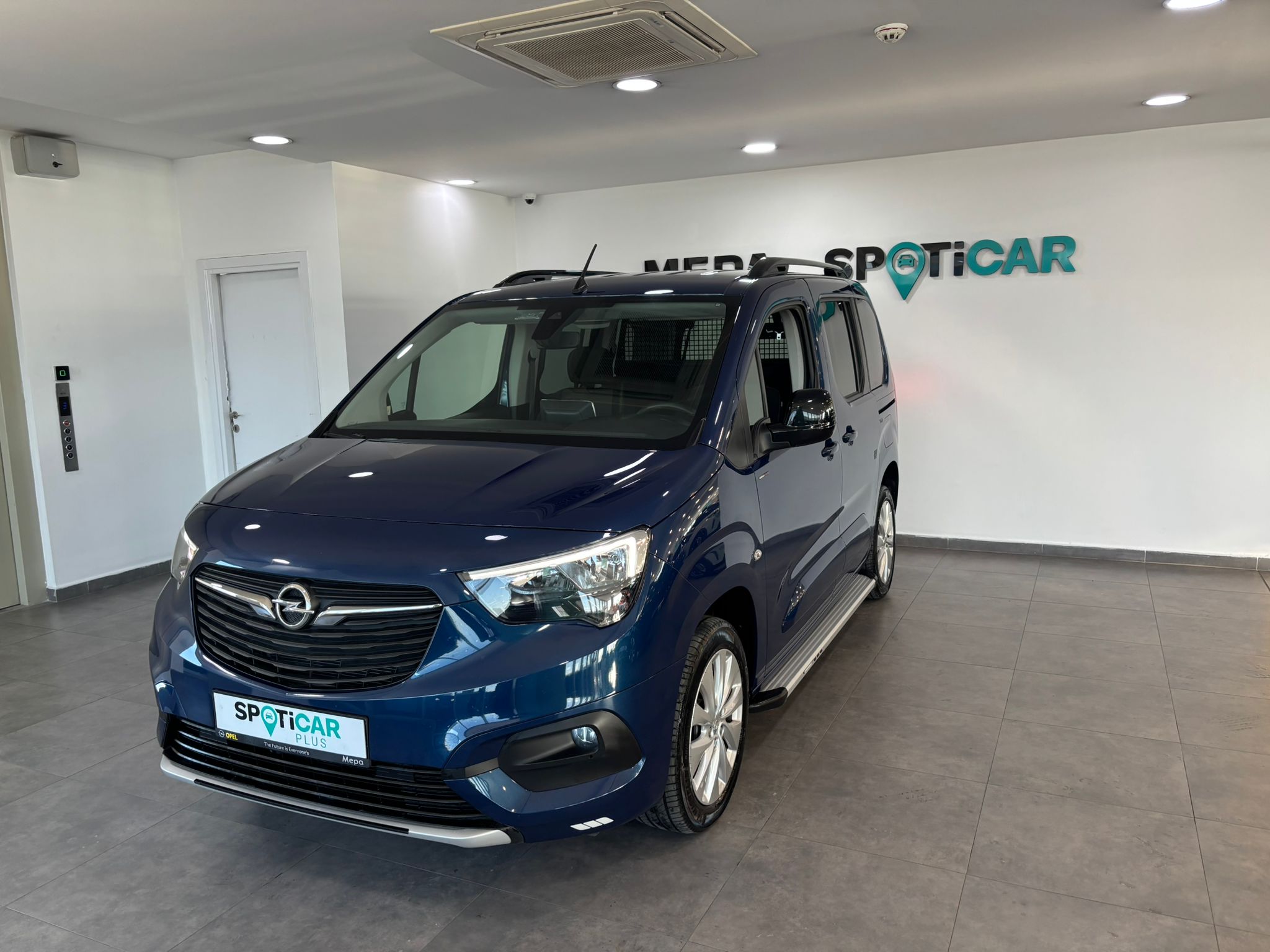 MEPA 2.EL COMBO LIFE 1.5 BHDI 130HP AT8 ELEGANCE 20BİN KM